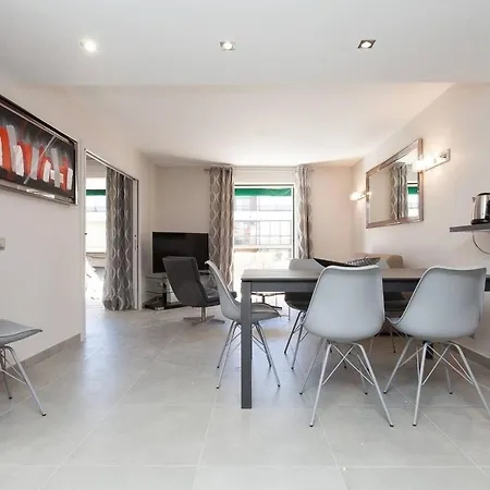 Apartment Carlton Area: New 2 Beds / 2 Baths Cannes