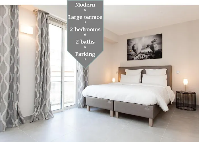 Carlton Area: New 2 Beds / 2 Baths Daire Cannes